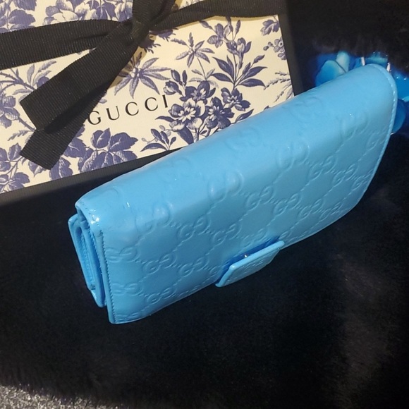 🩵 Authentic Gucci baby blue wallet 🩵 In very good condition. Box included. - Picture 2 of 12